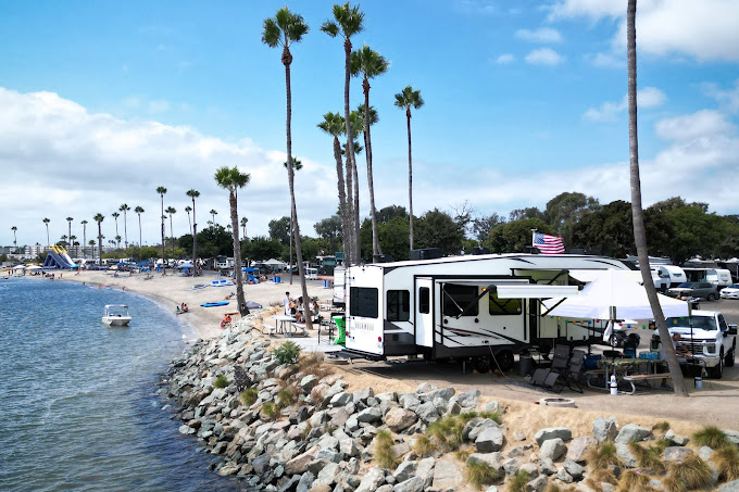 Summer Road-Tripping: Beachfront Camping in San Diego